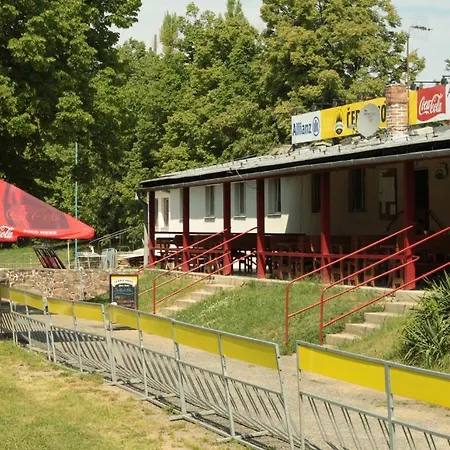Beach Pub Sokolak Hostal Brno